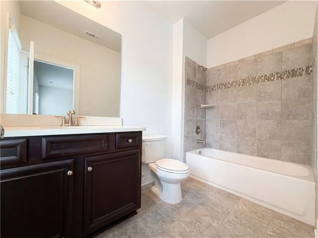 220 Shellbark Drive, Mcdonough, GA 30252