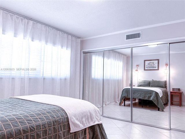 2455 NE 51st Street E114, Fort Lauderdale, FL 33308