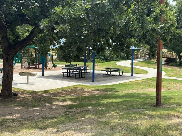1622 E Leuda Street, Fort Worth, TX 76104
