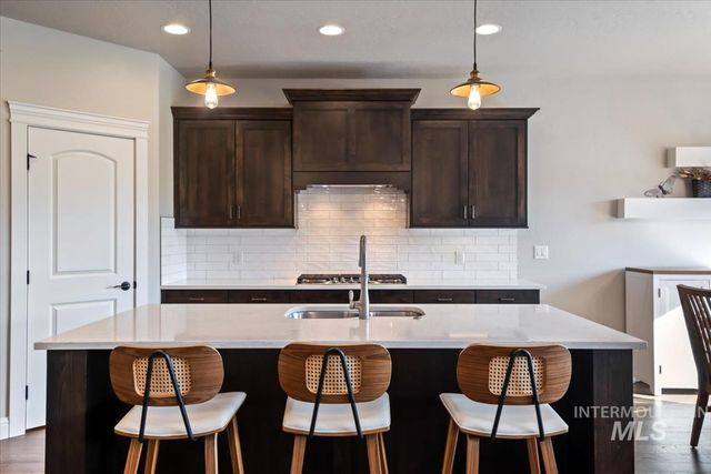 1477 W Tenzing St, Nampa, ID 83686