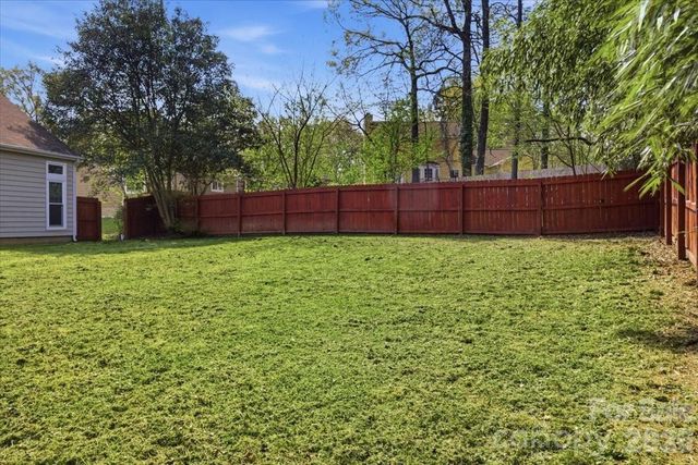 2917 Dellinger Drive, Charlotte, NC 28269