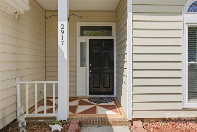2917 Dellinger Drive, Charlotte, NC 28269