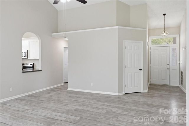 2917 Dellinger Drive, Charlotte, NC 28269