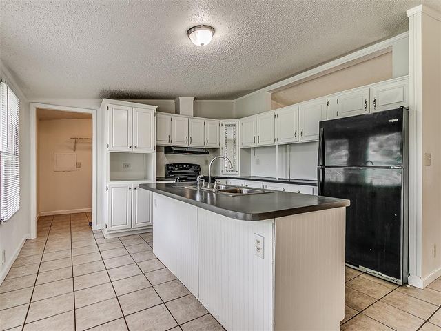 19300 Newsom Road, Newalla, OK 74857