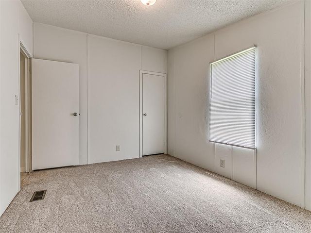 19300 Newsom Road, Newalla, OK 74857