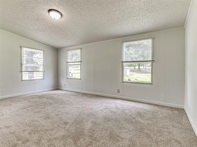19300 Newsom Road, Newalla, OK 74857