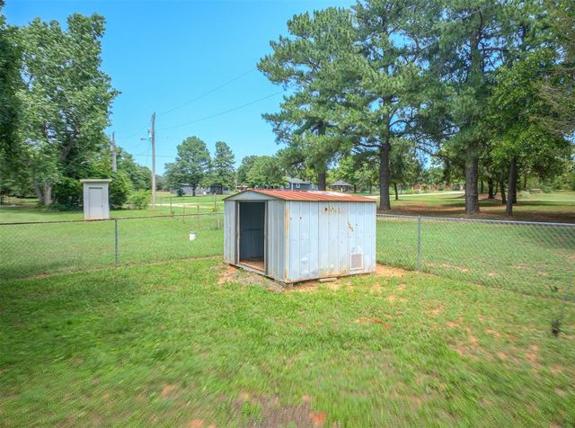 19300 Newsom Road, Newalla, OK 74857