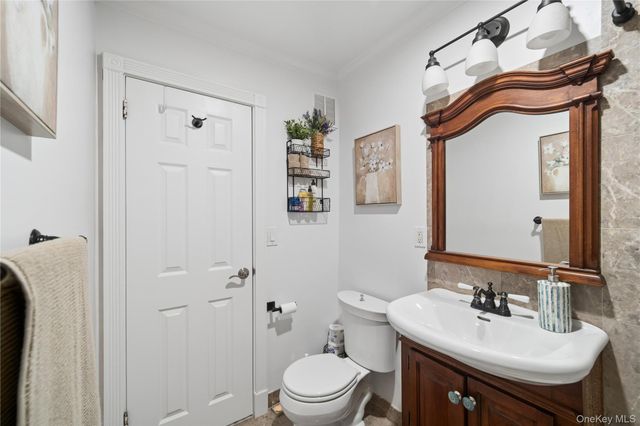 100 E Hartsdale Avenue 3FE, Hartsdale, NY 10530