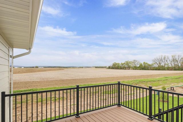 2016 Jack Ryan Drive, Prairie Du Sac, WI 53578