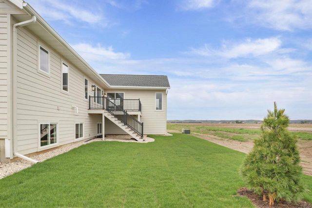 2016 Jack Ryan Drive, Prairie Du Sac, WI 53578