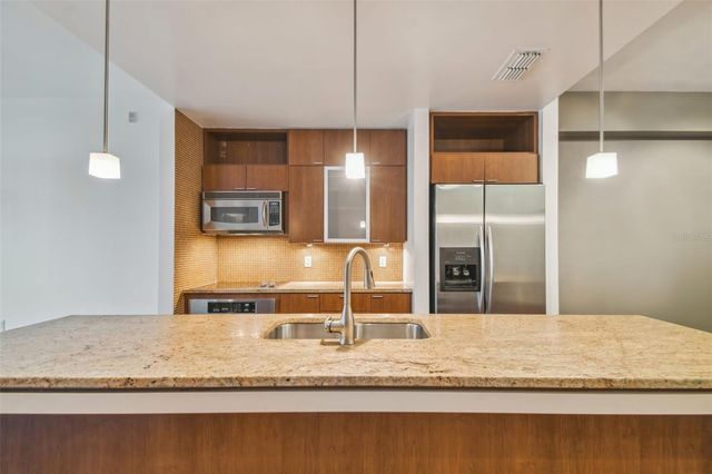 111 N 12TH STREET 1717, Tampa, FL 33602