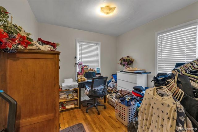 15482 Winston, Redford, MI 48239