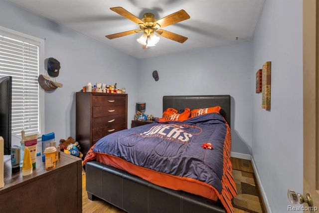 15482 Winston, Redford, MI 48239