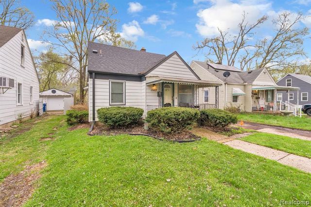 15482 Winston, Redford, MI 48239