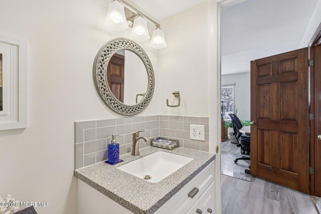 38 Amy Court 1301, Brick, NJ 08724