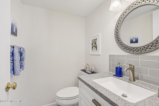 38 Amy Court 1301, Brick, NJ 08724