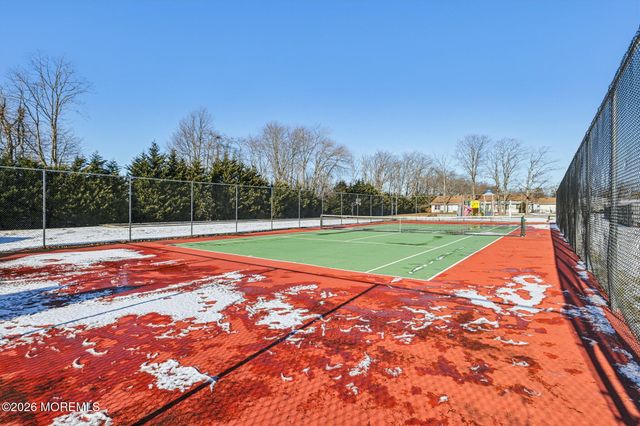 38 Amy Court 1301, Brick, NJ 08724