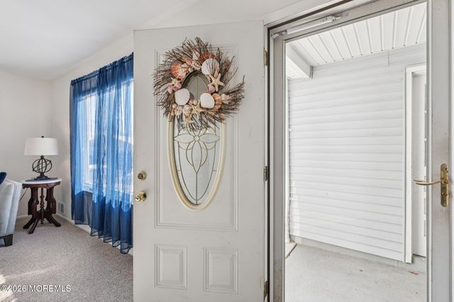 38 Amy Court 1301, Brick, NJ 08724