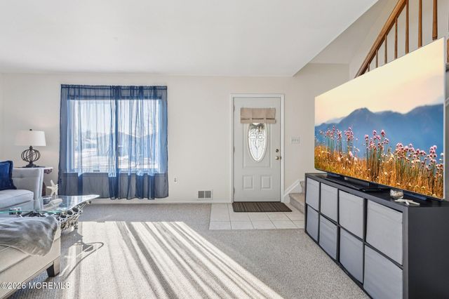 38 Amy Court 1301, Brick, NJ 08724