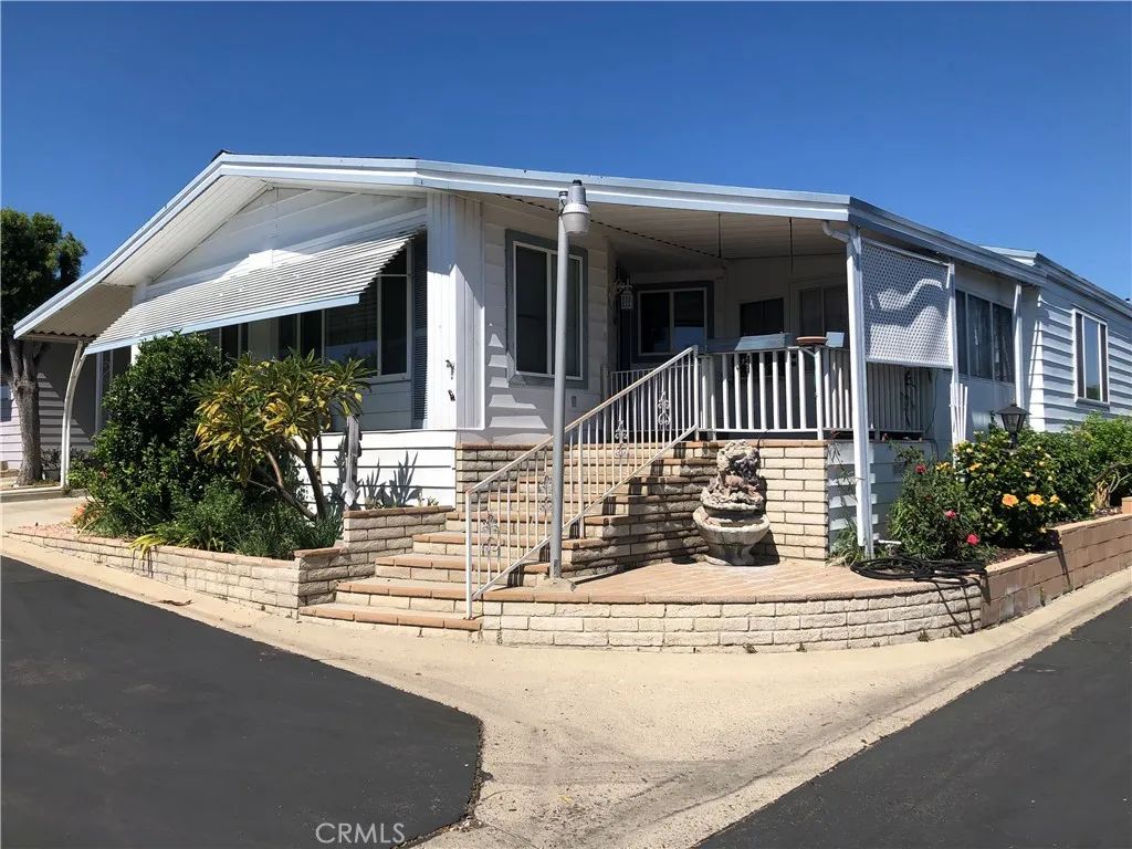 24701 Raymond 195, Lake Forest, CA 92630