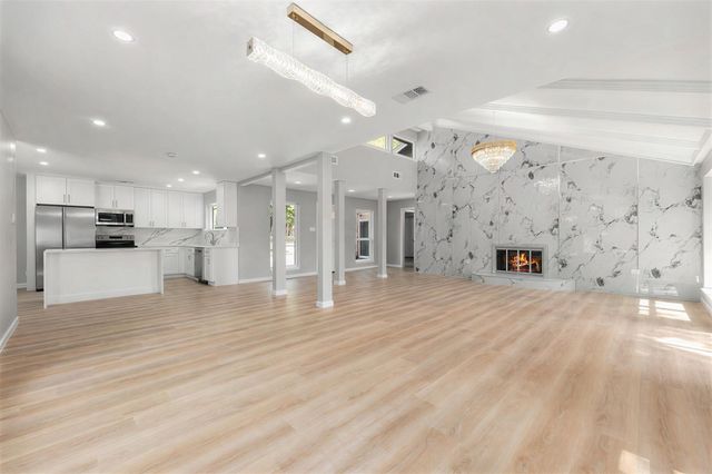 97 April Wind Drive S, Conroe, TX 77356