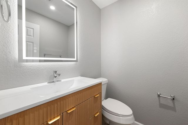 97 April Wind Drive S, Conroe, TX 77356