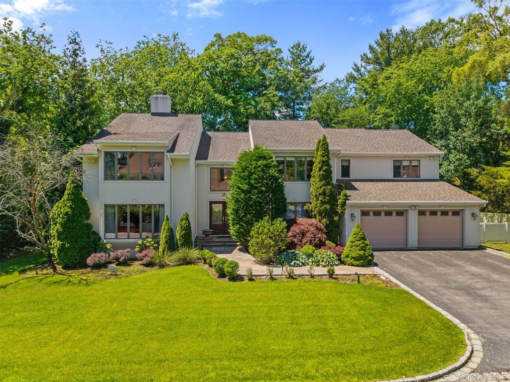 6 Magnetti Circle, Mamaroneck, NY 10543
