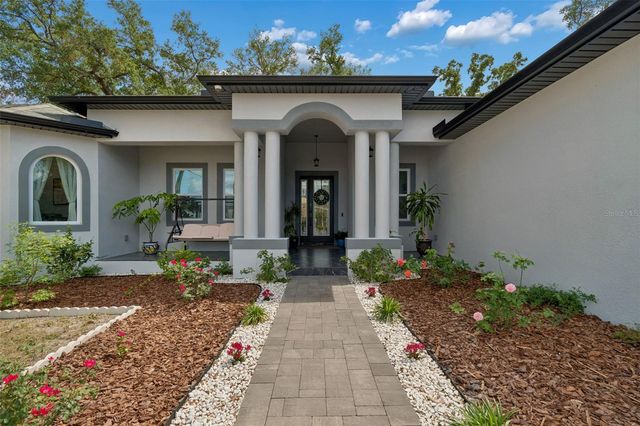 106 W 122ND AVENUE, Tampa, FL 33612