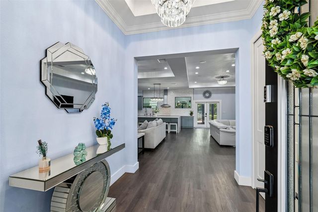 106 W 122ND AVENUE, Tampa, FL 33612