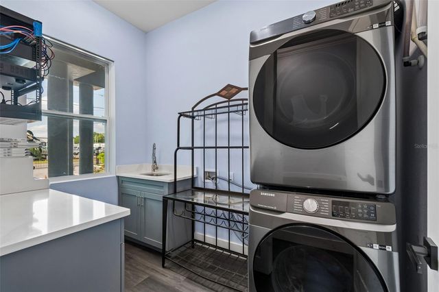 106 W 122ND AVENUE, Tampa, FL 33612