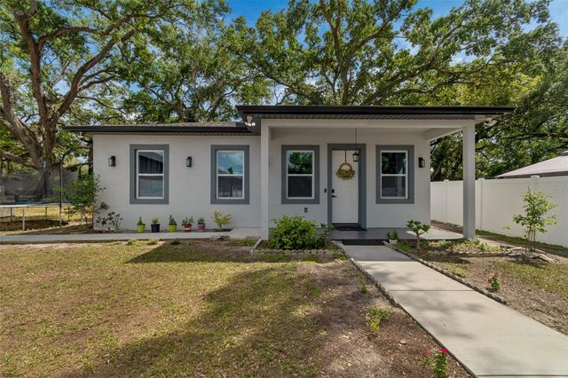 106 W 122ND AVENUE, Tampa, FL 33612