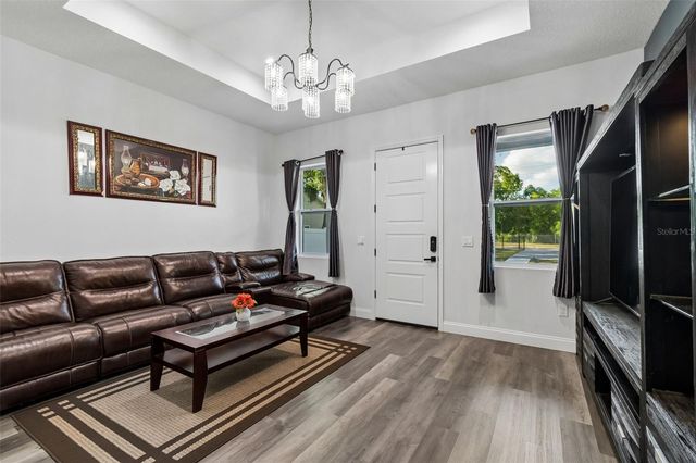 106 W 122ND AVENUE, Tampa, FL 33612