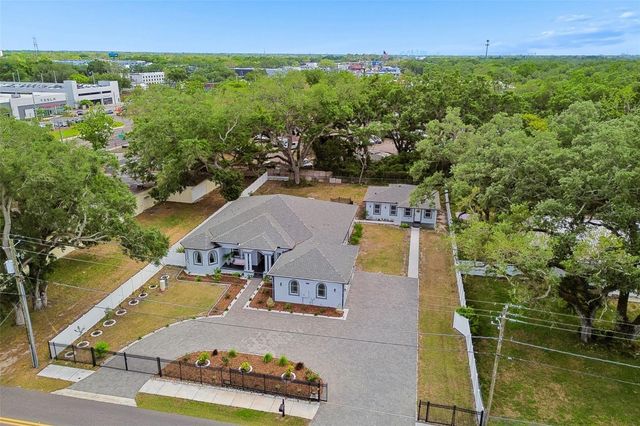 106 W 122ND AVENUE, Tampa, FL 33612