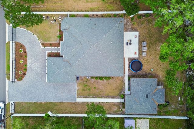 106 W 122ND AVENUE, Tampa, FL 33612
