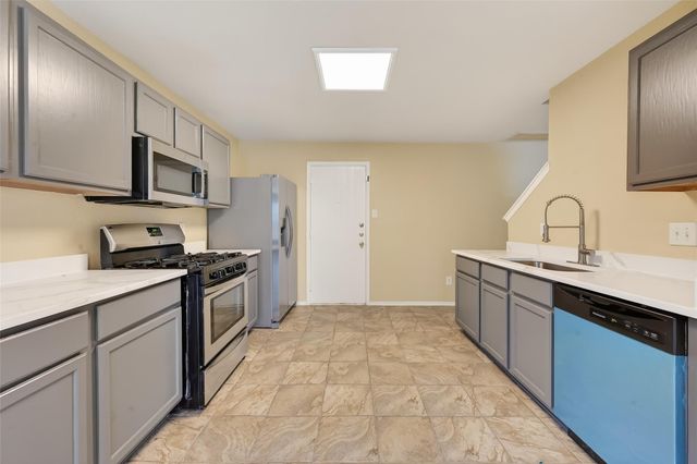 22802 Sherioaks Lane, Spring, TX 77389