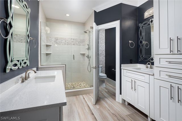 3042 Driftwood WAY 4808, Naples, FL 34109