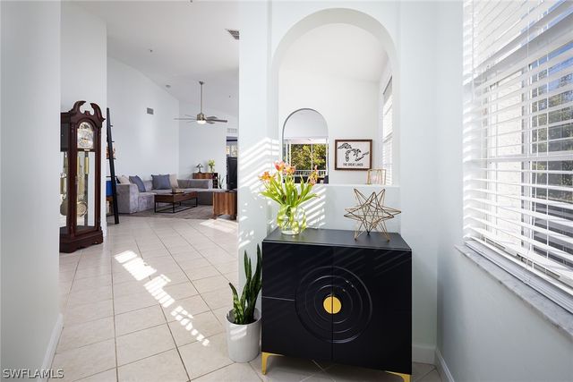 3042 Driftwood WAY 4808, Naples, FL 34109