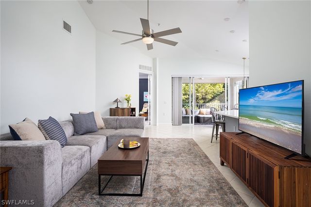 3042 Driftwood WAY 4808, Naples, FL 34109