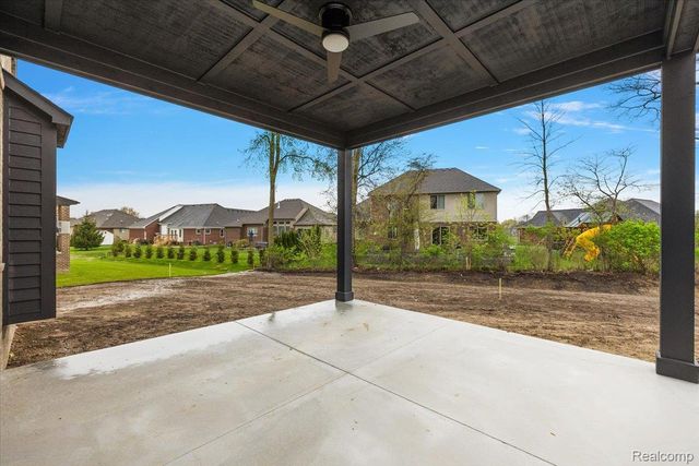 50318 Mistwood Drive, Macomb Township, MI 48042