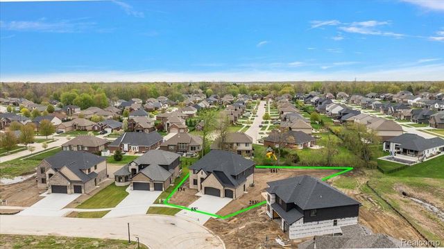 50318 Mistwood Drive, Macomb Township, MI 48042