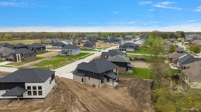50318 Mistwood Drive, Macomb Township, MI 48042