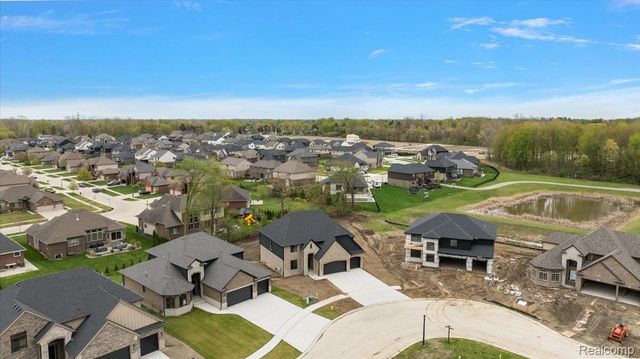 50318 Mistwood Drive, Macomb Township, MI 48042