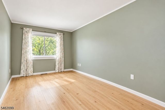 145 Lexington Cir, Old Bridge Twp., NJ 07747