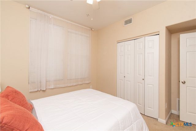 421 Shadowpoint, San Marcos, TX 78666