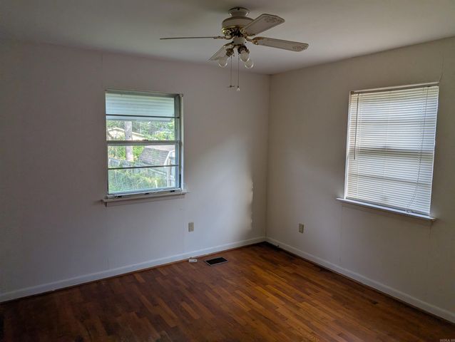 3002 WARE STREET, Little Rock, AR 72204