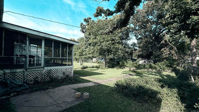 3002 WARE STREET, Little Rock, AR 72204