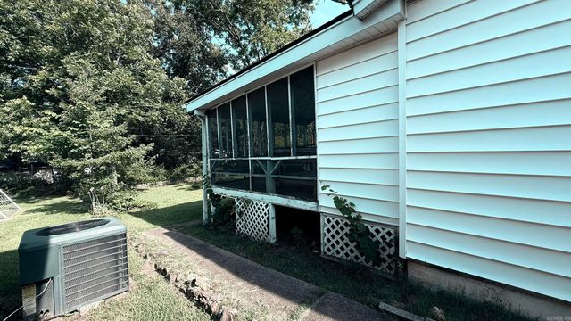 3002 WARE STREET, Little Rock, AR 72204
