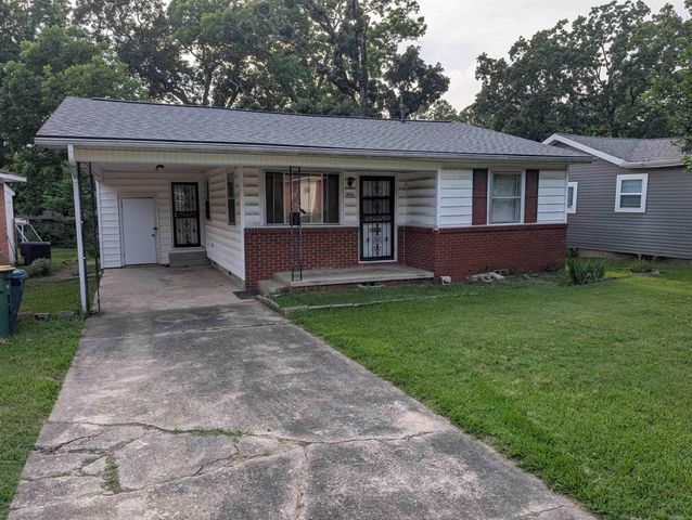 3002 WARE STREET, Little Rock, AR 72204