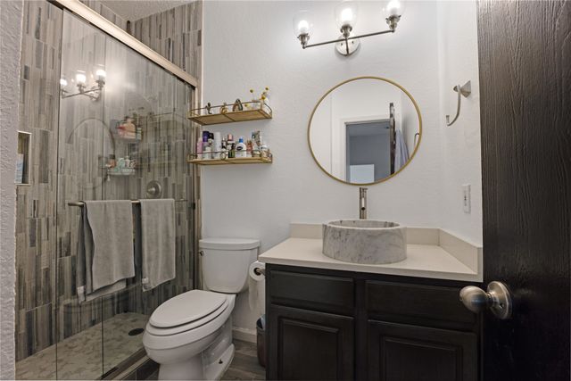 9122 Woodlake Drive, Rowlett, TX 75088