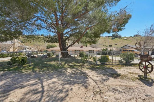 7829 Chase Avenue, Hesperia, CA 92345